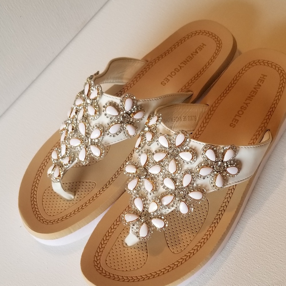 Womens Rhinestone Studded toe post Sandal size 8